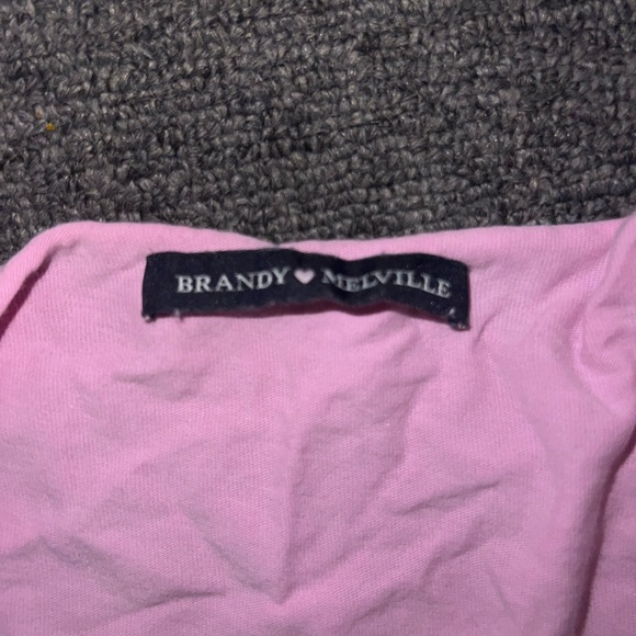 Brandy Melville Gina Top - Picture 2 of 3